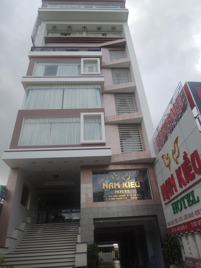 Nam Kieu Hotel Cà Mau Buitenkant foto